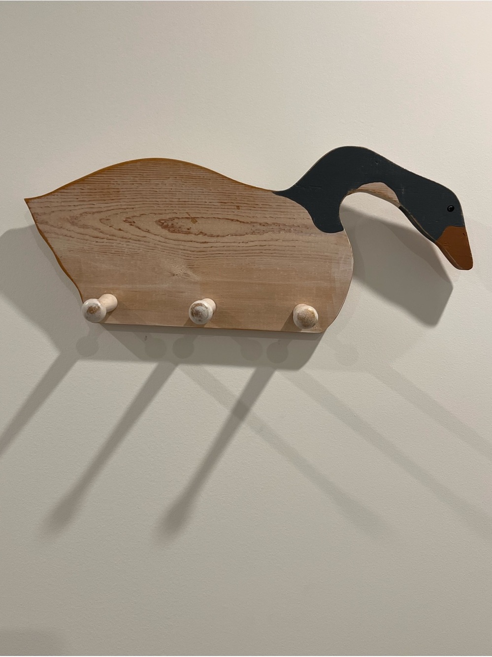 Cottage Cabin decor Goose Wall Hook Rack in Natural and Black